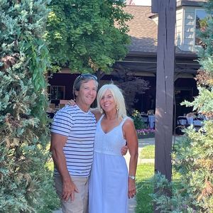 Meet your Posher, Debbie